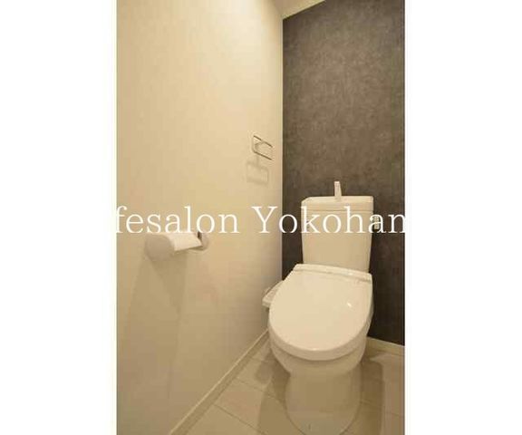 �y�g�C���z�@