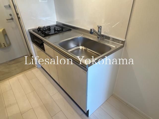 �y�L�b�`���z�@