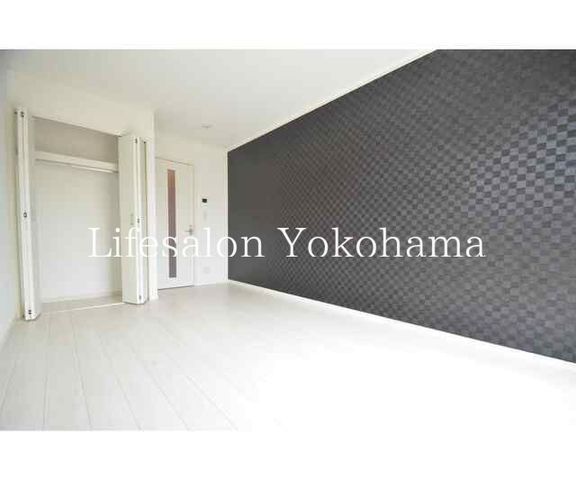 �y���ԁE���r���O�z�@