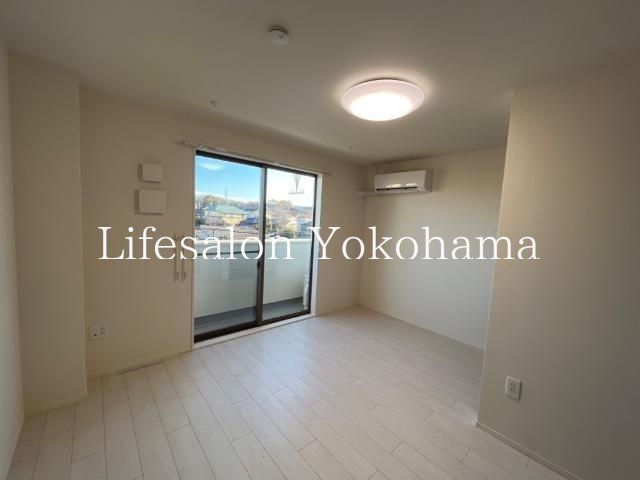 �y���̑������E�X�y�[�X�z�@