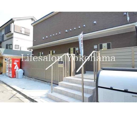 �y�G���g�����X�z�@