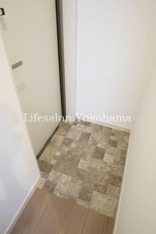 �y���ցz�@