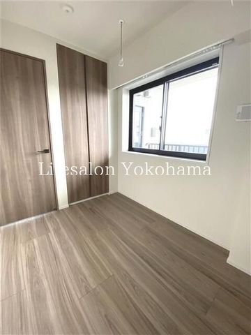 �y���[�z�@