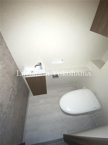 �y�g�C���z�@