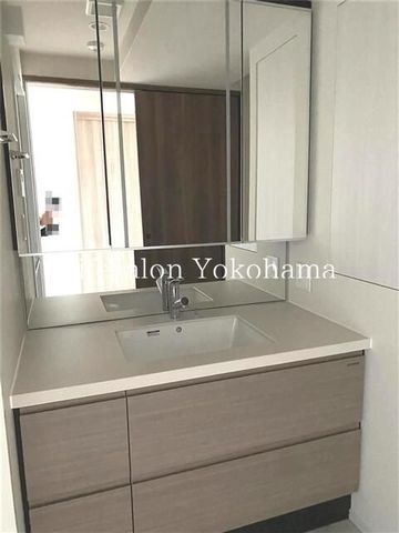 �y���ʏ��z�@