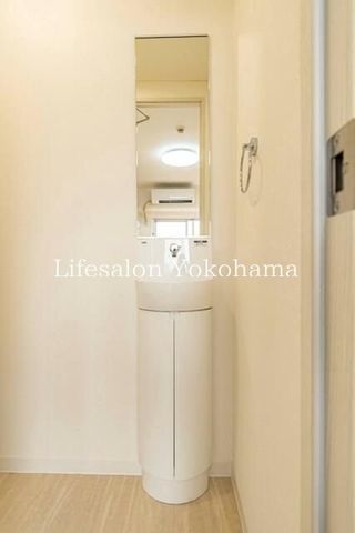 �y���ʏ��z�@