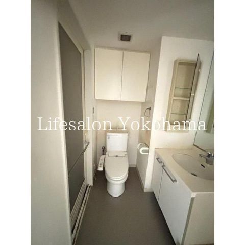 �y�g�C���z�@