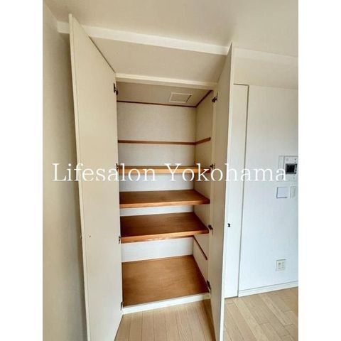 �y���[�z�@