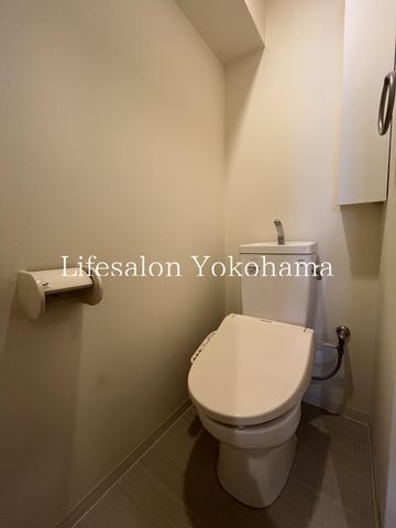 �y�g�C���z�@