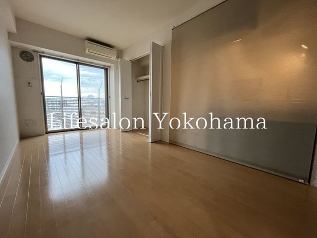 �y���̑������E�X�y�[�X�z�@