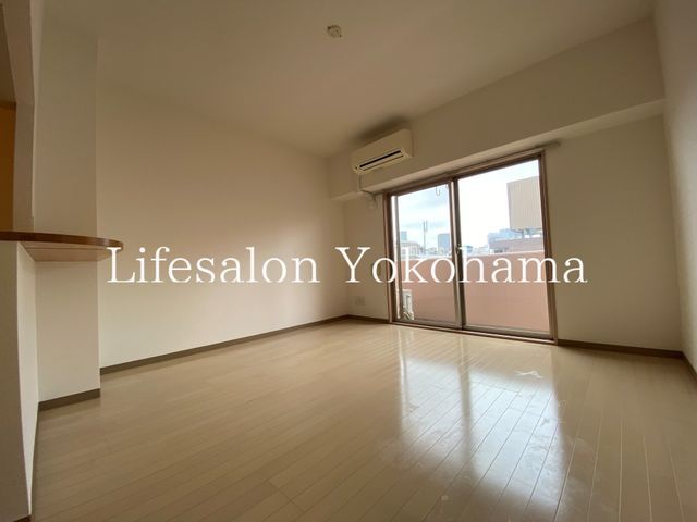 �y���̑��ݔ��z�@���r���O/����