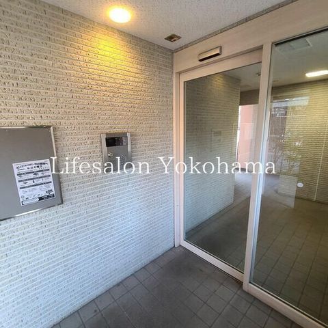 �y���̑��ݔ��z�@