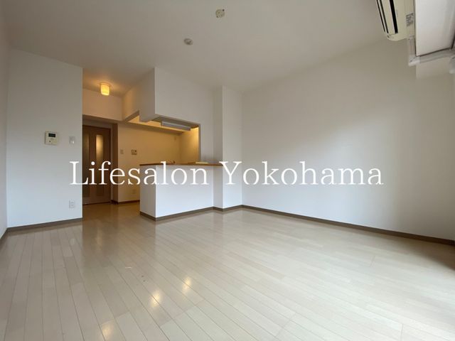 �y���ԁE���r���O�z�@���r���O/����