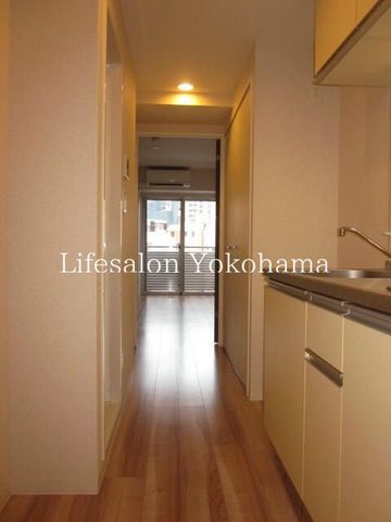�y���̑������E�X�y�[�X�z�@