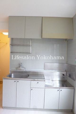 �y�L�b�`���z�@