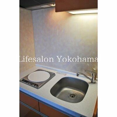 �y�L�b�`���z�@