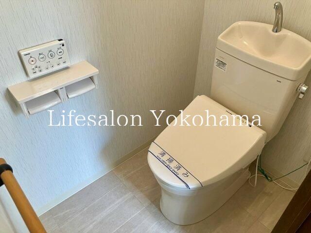 �y�g�C���z�@