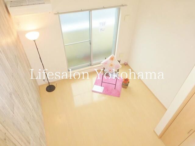 �y���ԁE���r���O�z�@