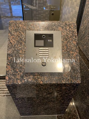 �y���̑��ݔ��z�@