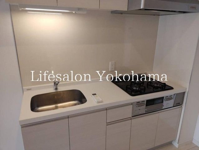 �y�L�b�`���z�@