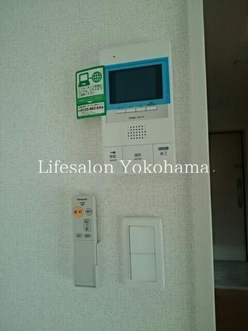 �y���̑��ݔ��z�@