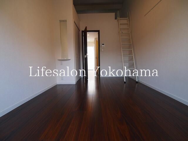 �y���̑������E�X�y�[�X�z�@