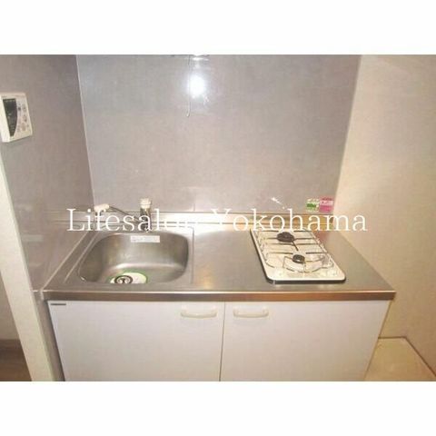 �y�L�b�`���z�@