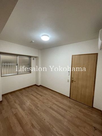 �y�q�������z�@