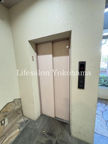 �y���̑��ݔ��z�@