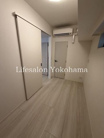 �y�Q���z�@