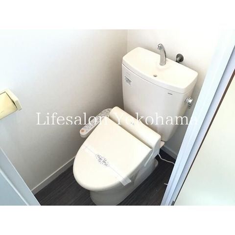 �y�g�C���z�@