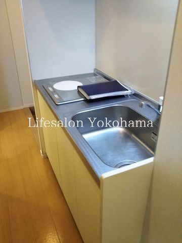 �y�L�b�`���z�@