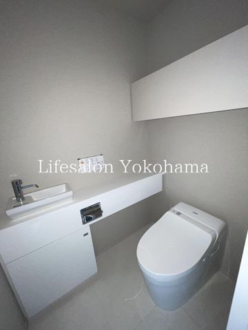 �y�g�C���z�@