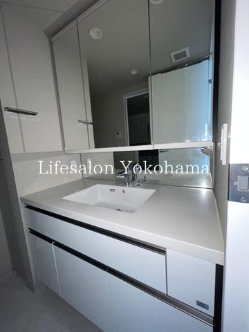 �y���ʏ��z�@