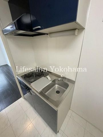 �y�L�b�`���z�@