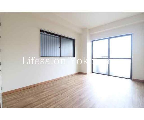 �y���̑������E�X�y�[�X�z�@