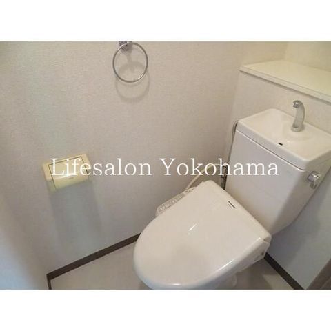 �y�g�C���z�@