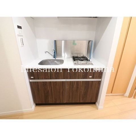 �y�L�b�`���z�@