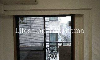 �y���ԁE���r���O�z�@