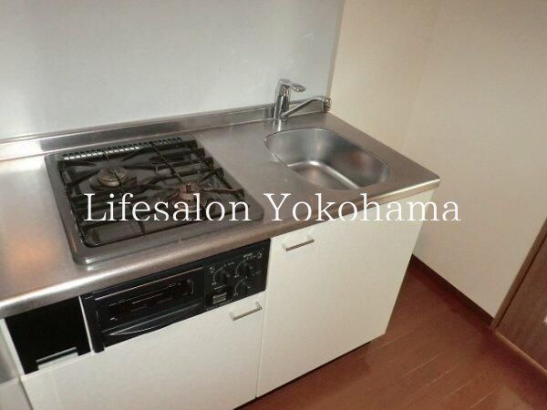 �y�L�b�`���z�@