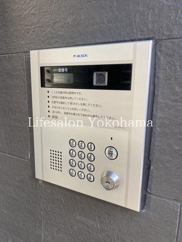 y̑ݔz@