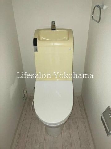 �y�g�C���z�@
