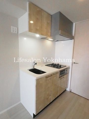 �y�L�b�`���z�@