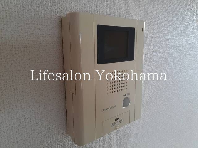 �y���̑��ݔ��z�@