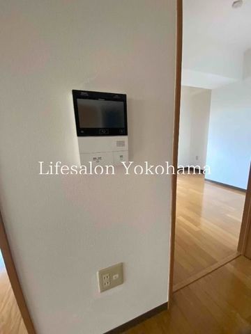 �y���̑��ݔ��z�@
