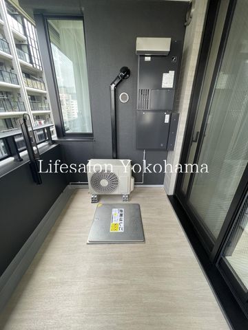 �y�o���R�j�[�z�@���ԏ�