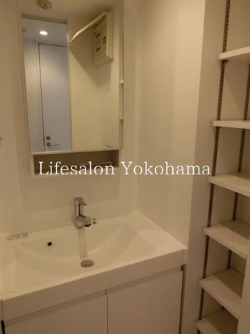 �y���ʏ��z�@