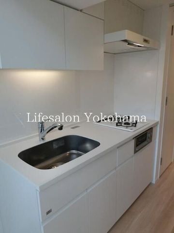 �y�L�b�`���z�@