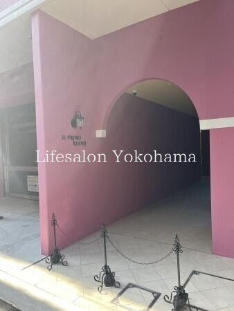 �y�G���g�����X�z�@