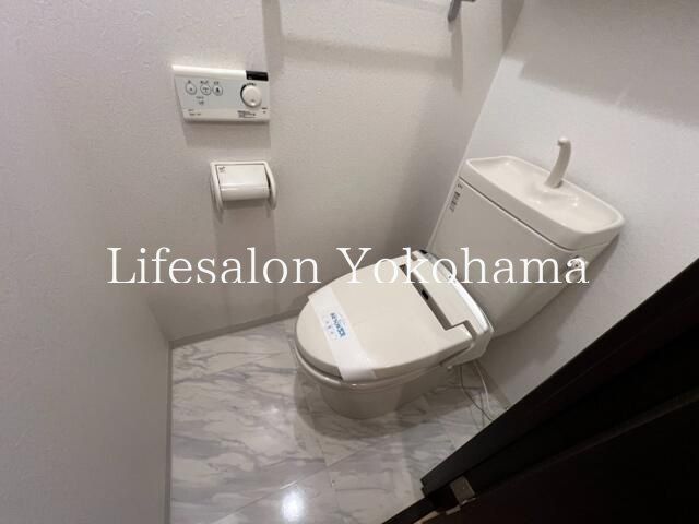 �y�g�C���z�@